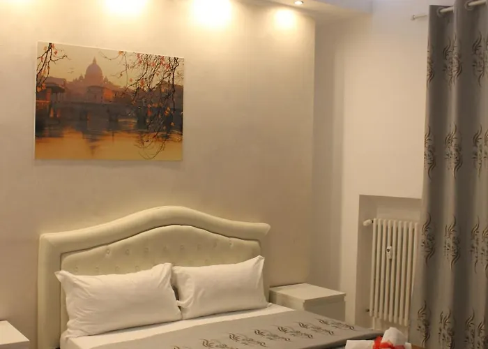 Santa Maria בית הארחה 4*