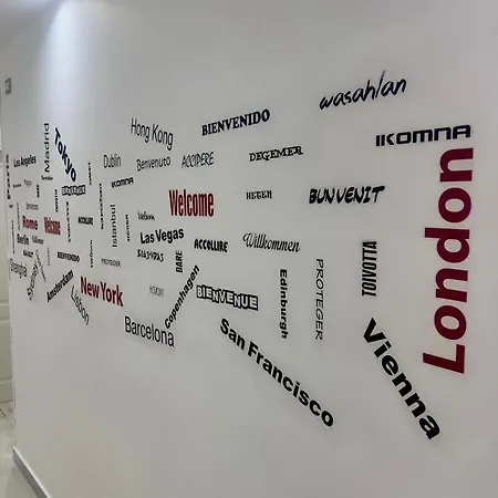 Santa Maria ゲストハウス